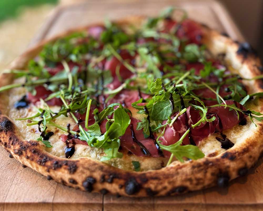 speckiale pizza-speckiale-foodtruck-chauffe-marcel